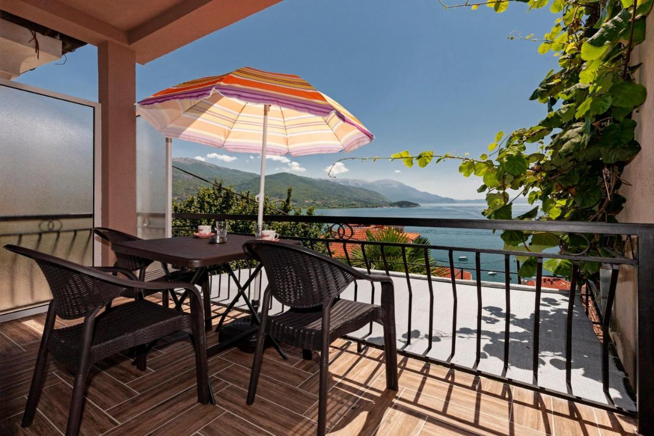 The Lakeside Haven Ohrid Exteriör bild